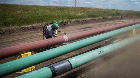 Keystone Pipeline Leaks 210000 Gallons Of Oil American Downfall