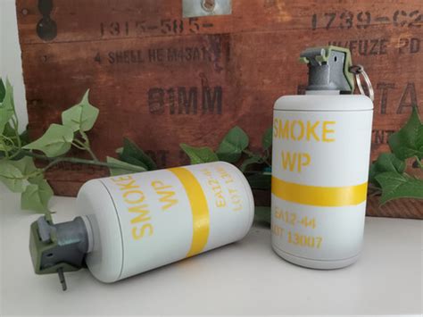 M15 White Phosphorus Wp Smoke Grenade Accurate Size Replica Smartie