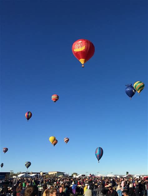 Vietjet Au Festival De La Montgolfière Dalbuquerque Aux États Unis