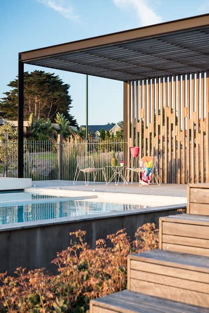 Mt Eliza Contemporary Swimming Pool And Hot Tub Melbourne By Aquarius Pools Houzz Uk