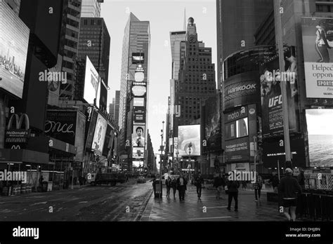 Times Square New York City United States Of America Stock Photo Alamy