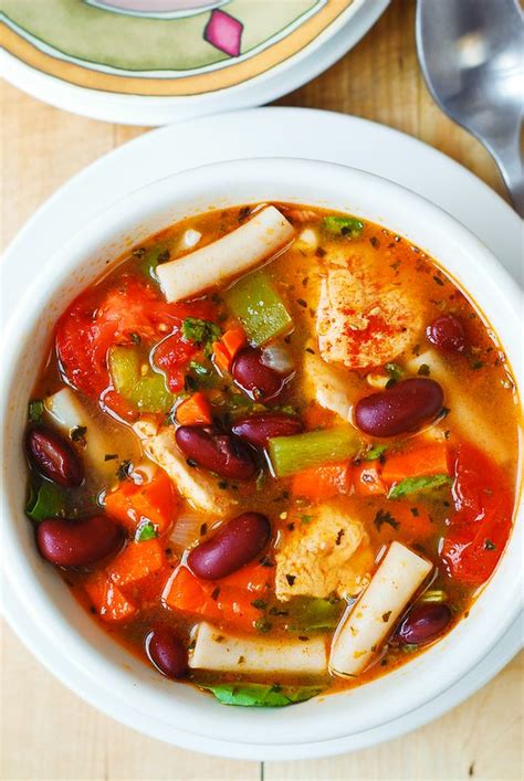 If you have serious allergies, please use your best judgment this kind of soup, which brings together all manner of flavors and textures, from seasoned chicken to acidic tomato to warm beans to cooling crema. Chicken Vegetable Soup with Pasta - Julia's Album
