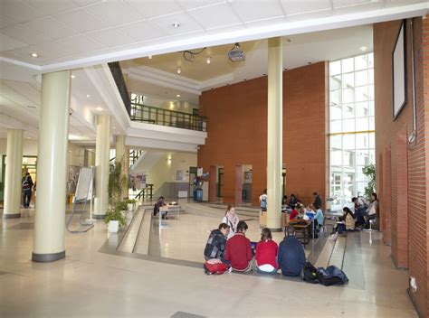 Facultad de Ciencias Económicas, Empresariales y Turismo de la