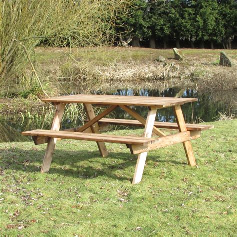 Budget 6 Seater A Frame Picnic Table Woodberry