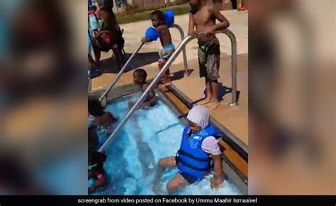Girls Kicked Out Of Us Pool Told Hijab Would Clog Filtration System