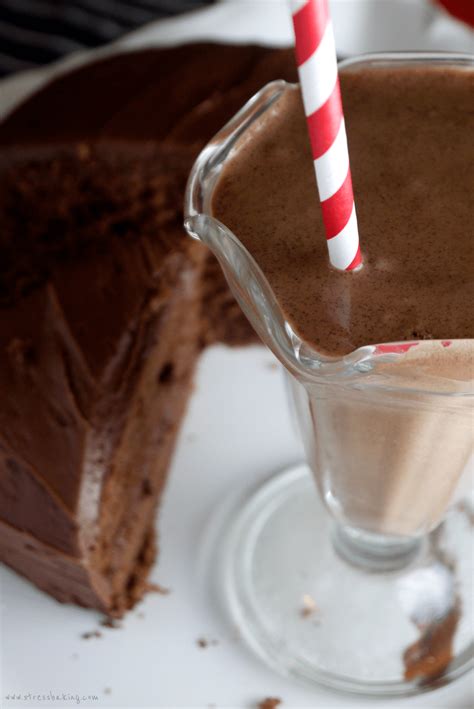 Make portillo's famous chocolate cake right in your own kitchen with this easy copycat recipe! Homemade Portillo's Chocolate Cake Shake | Chocolate cake shake, Cupcake recipes chocolate ...