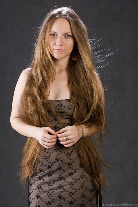 Pin By Tac On Long Hair Hair Styles Long Hair Women