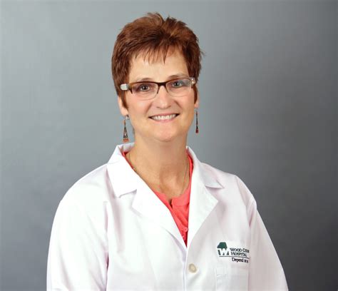 Dr Lillian Miller Joins Womens Care Of Wood County Practice Bg