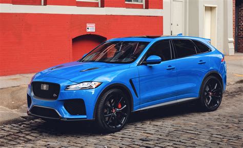 With a classy look and a selection of extremely potent engines on offer, this car leasing range is nothing. ジャガー・Fペイス（F-PACE）に550馬力の最強モデルSVRが国内デビュー!レンジローバースポーツSVRとの違い ...