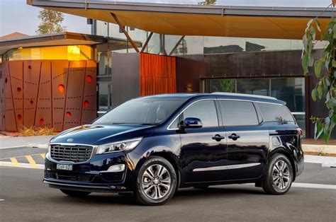 Kia grand carnival launched in malaysia 22 crdi three variants priced from rm154k to rm186k. Top Kia Grand Carnival 2019 Price Pictures | Kia, Car ...