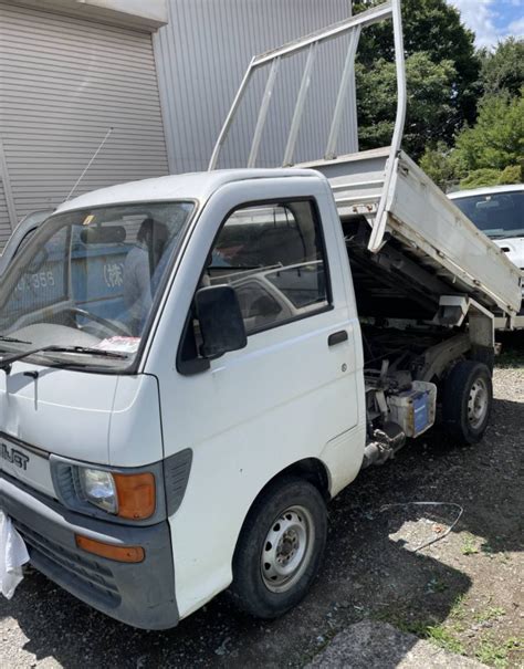 Daihatsu Hijet Scissor Dump