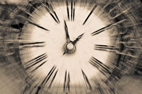 Creepy Clock By Kurias On Deviantart