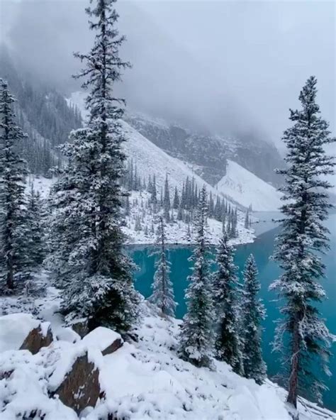 Adventure Enthusiasts On Instagram Perfect Views At Moraine Lake 📷
