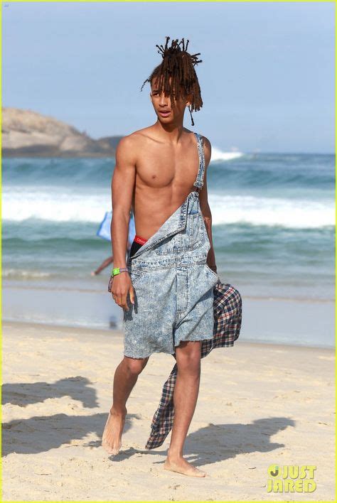 Jaden Smith Wears Just His Calvins For A Dip At The Beach 03  818×1222 Джейден смит