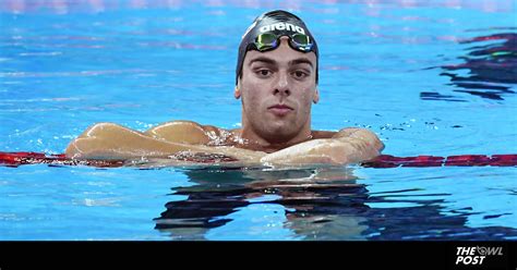 Nonostante portasse la mascherina, sul suo volto si poteva comunque. Gregorio Paltrinieri | Indoor | The Owl Post