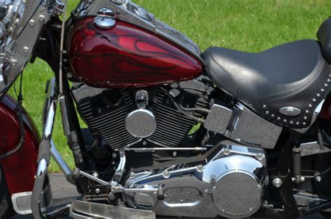 In the video i review the custom 2020 harley davidson heritage softail flhcs. 2005 Harley Davidson Heritage Softail Classic FLSTC Custom ...