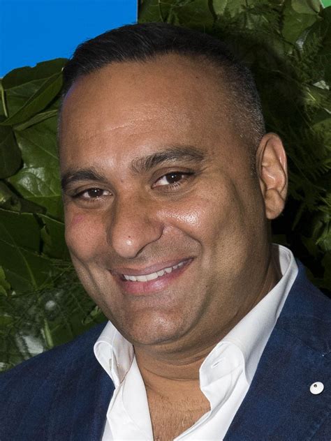 Russell Peters Pictures Rotten Tomatoes