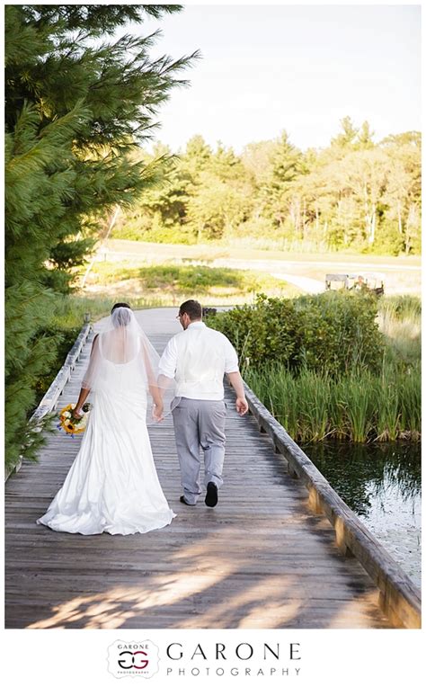 While dexter is tracking a victim on a cruise, she sits with harry as if they were vacationing together, much to dexter's discomfort. Laura_Kenny_Renaissance_Haverhill_Mass_Boston_Wedding ...