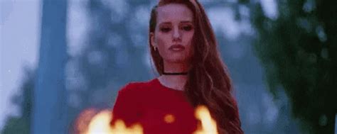 Madelaine Petsch Gif Madelaine Petsch Riverdale Discover Share Gifs