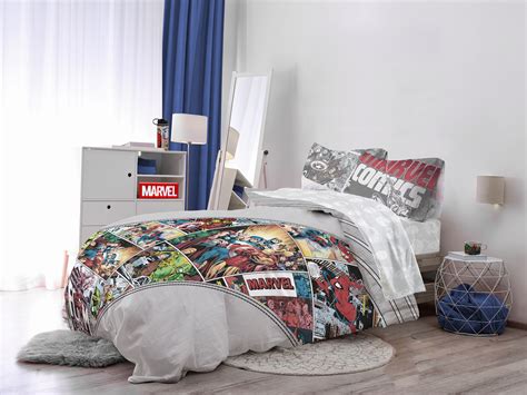 Includes flat sheet, fitted sheet (fits mattresses up to 10 d) and 1 standard pillowcase. Marvel Comics Marvel 80th Reversible Gray Comforter & Sham ...