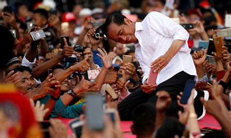 Joko Widodo How Indonesias Obama Failed To Live Up To The Hype Indonesia The Guardian