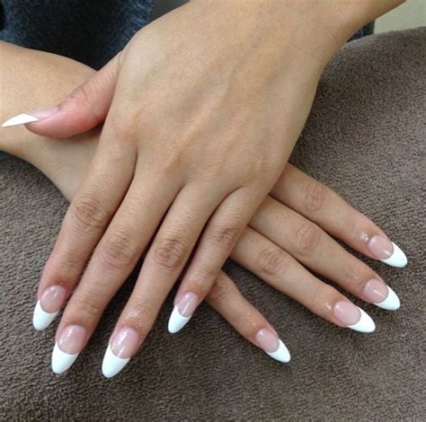 French Manicure On Oval Nails Oval Nails Acrylic Nail Shapes Trendy
