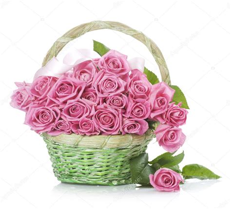 Valentine Roses In The Basket — Stock Photo © Subbotina 10678016