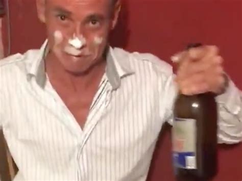 I do not know how your question got into this section. Watch This Guy Snort The Most Cocaine Out Of Anyone Ever ...