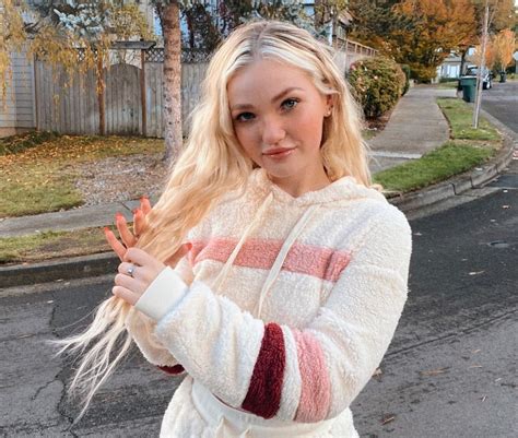 Portland Tiktok Star Alyssa Mckay Is Staying Home And Getting Famous