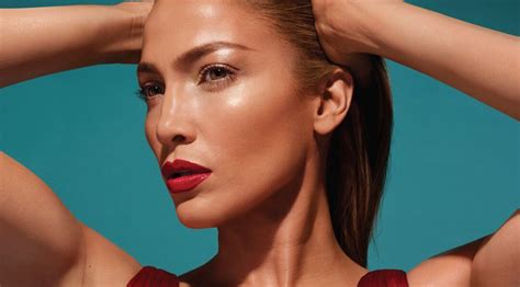 A Jennifer Lopez Makeup Line Is Coming