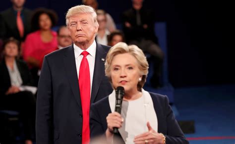 Why Was Trump Lurking Behind Clinton How Body Language Dominated The
