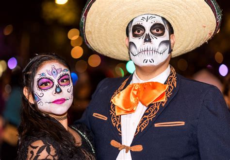 ¿El Día de Muertos y el Halloween se están fusionando en México?