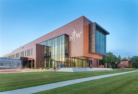 Northwestern College Sciences Building Engineering Design Associates Inc