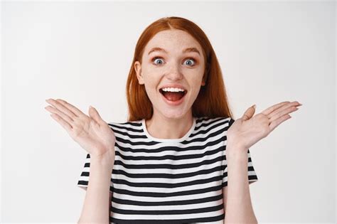 Premium Photo Close Up Of Happy Redhead Woman Shouting From Joy And