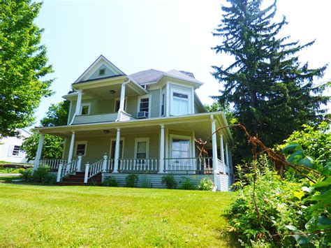 Newport City Vt Real Estate - CENTURY 21 Farm & Forest