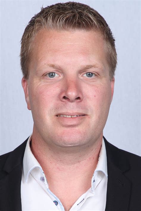 Bosma:u bent een racist, mevrouw de boer! OVVO Selectie 1/2 | ckv OVVO Maarssen