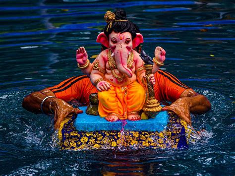 Ganesh Visarjan 2020 Security Increased In Mumbai Ahead Of Immersion