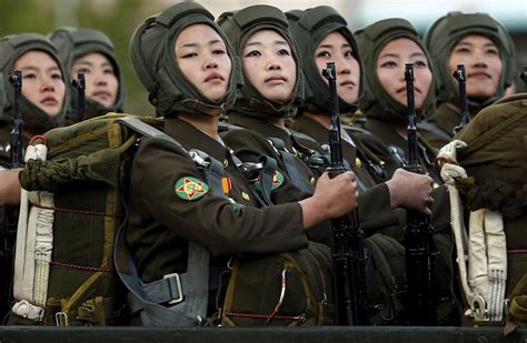 Check spelling or type a new query. Jarang Terungkap! 8 Foto Kecantikan Gadis Korea Utara dari ...