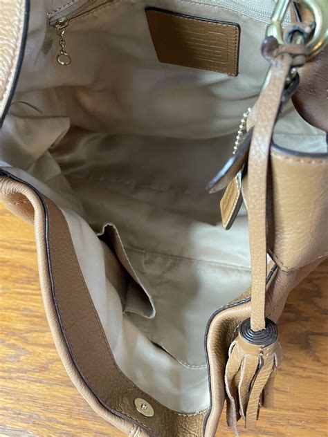 Coach British Tan Pebble Leather Avery Hobo 23309 Bag Handbag Shoulder