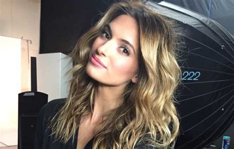 9 Facts About Model Elisabeth Giolito Beautiful Lady With Brains