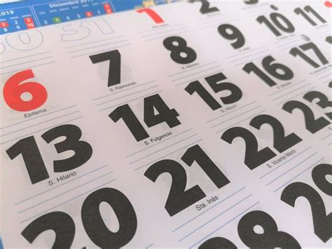 A Programarse Para El Ya Que Vienen Días Festivos En Colombia View Calendario De Con Año