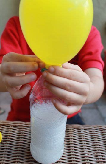 Resultados de quimicos en caseros; 5 experimentos para niños con bicarbonato y vinagre (con imágenes) | Experimentos caseros para ...