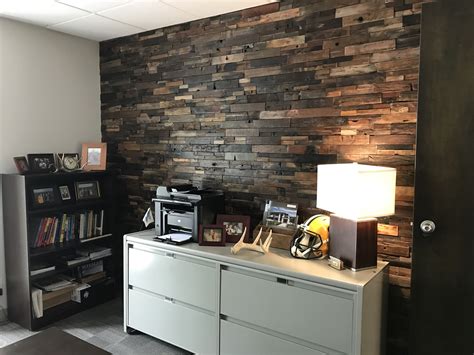Reclaimed Wood Wall Panels Considerations And Design Ideas
