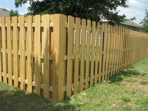 Shadowbox Fence Modern Design 2 In 2020 Dog Ear Fence Wood Fence