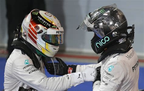 Bilderstrecke zu Mercedes führend in Formel 1 Spannung der