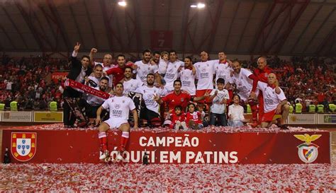 Empate com o fc porto só foi desfeito no último segundo de jogo. Benfica Eclético: SL Benfica é Campeão Nacional de Hóquei ...