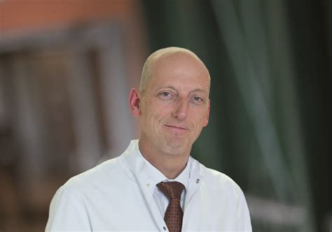 Top Mediziner Professor Dr Heller Erneut Ausgezeichnet Regionalheutede