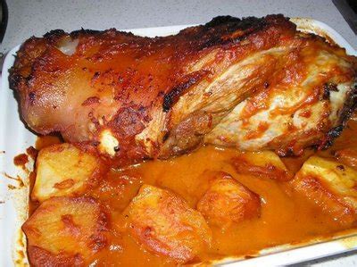 El codillo de cerdo es una parte del despiece del cerdo que va desde el codo hasta la pezuña. Cocinando el Sur: CODILLO ASADO