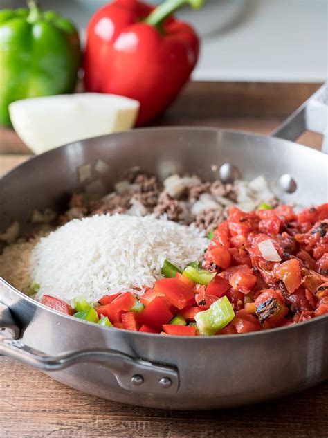 Ground beef is an excellent ingredient to use on an aip diet. Ground Beef Stuffed Pepper Skillet | Recipe | Stuffed ...