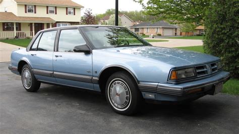1990 Oldsmobile Eighty Eight Royale Overview Cargurus